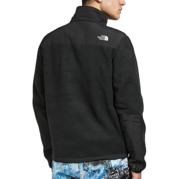 The North Face Men’s Black Denali Jacket - Picture 5 of 11